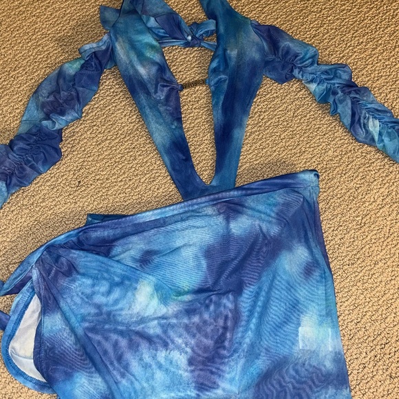 New Outcast Sammy Mini Dress - Picture 4 of 4